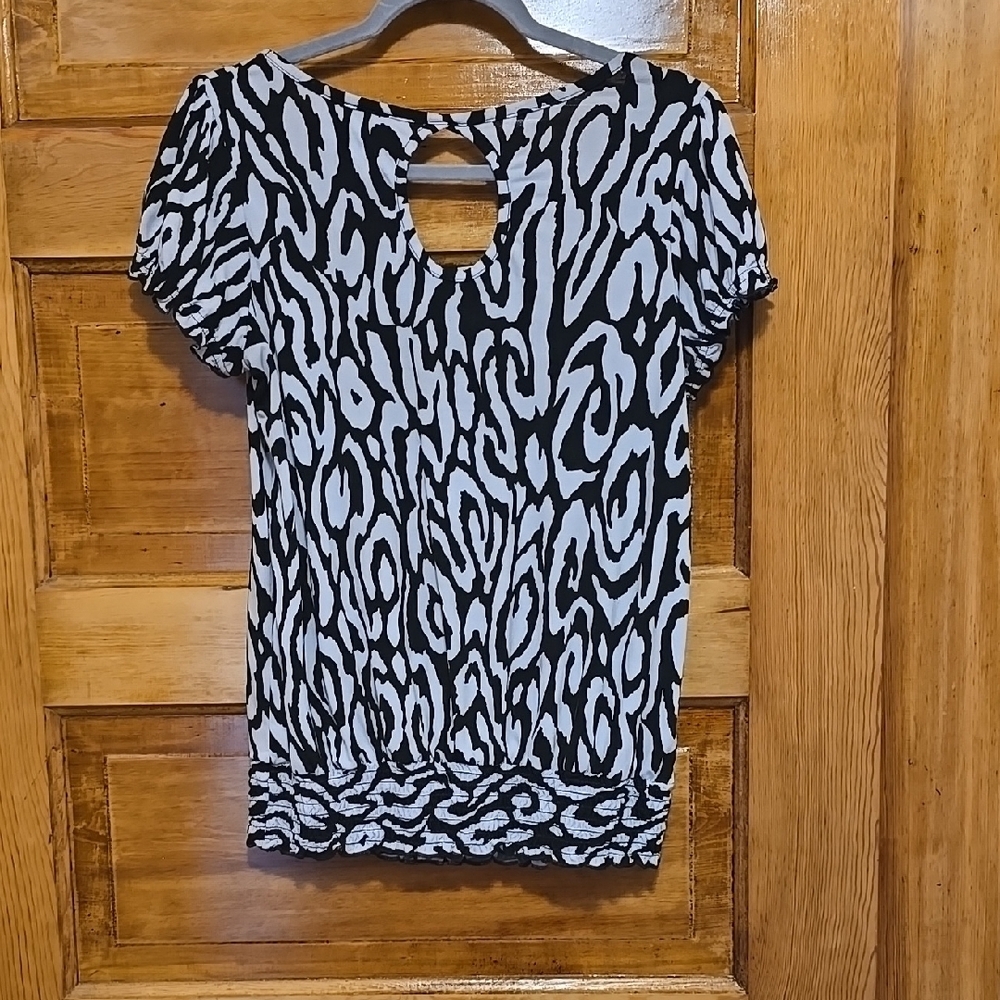 Bwear Black and White Short Sleeve Blouse L - Picture 3 of 5